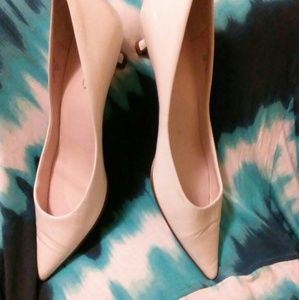 Aldo white leather low heels shoes size 9 Summer